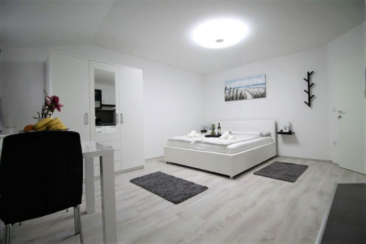 Arbel Apartments 포레치 외부 사진