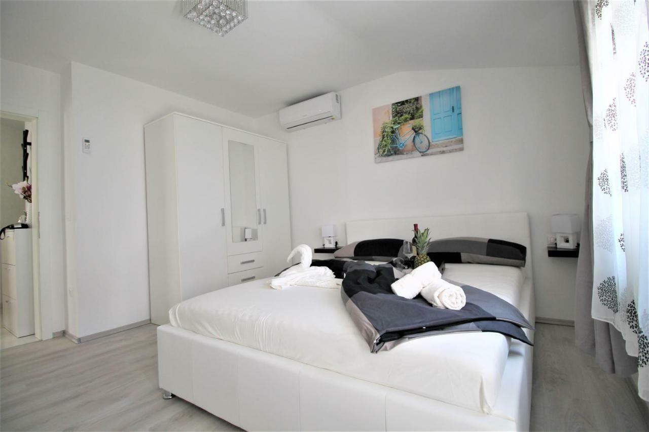 Arbel Apartments 포레치 외부 사진