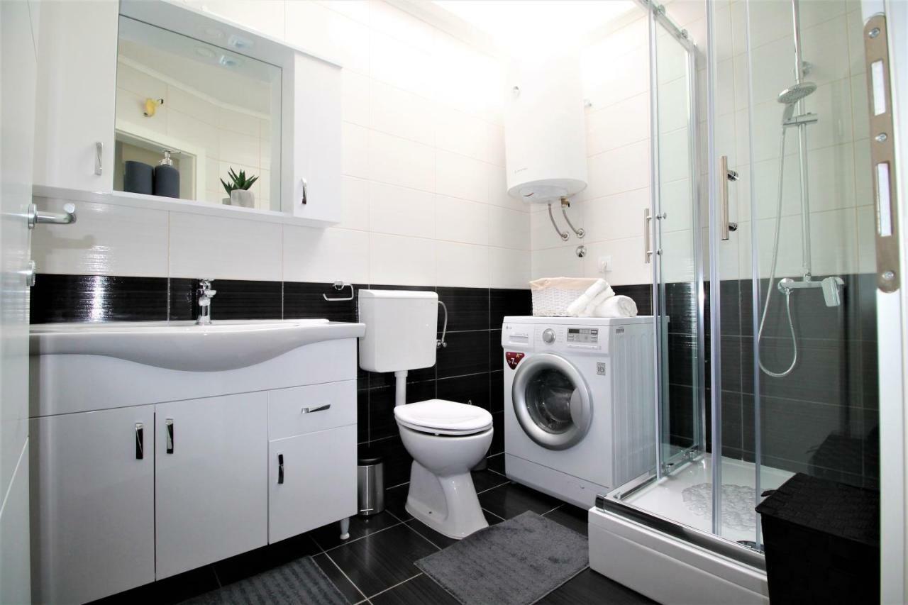 Arbel Apartments 포레치 외부 사진